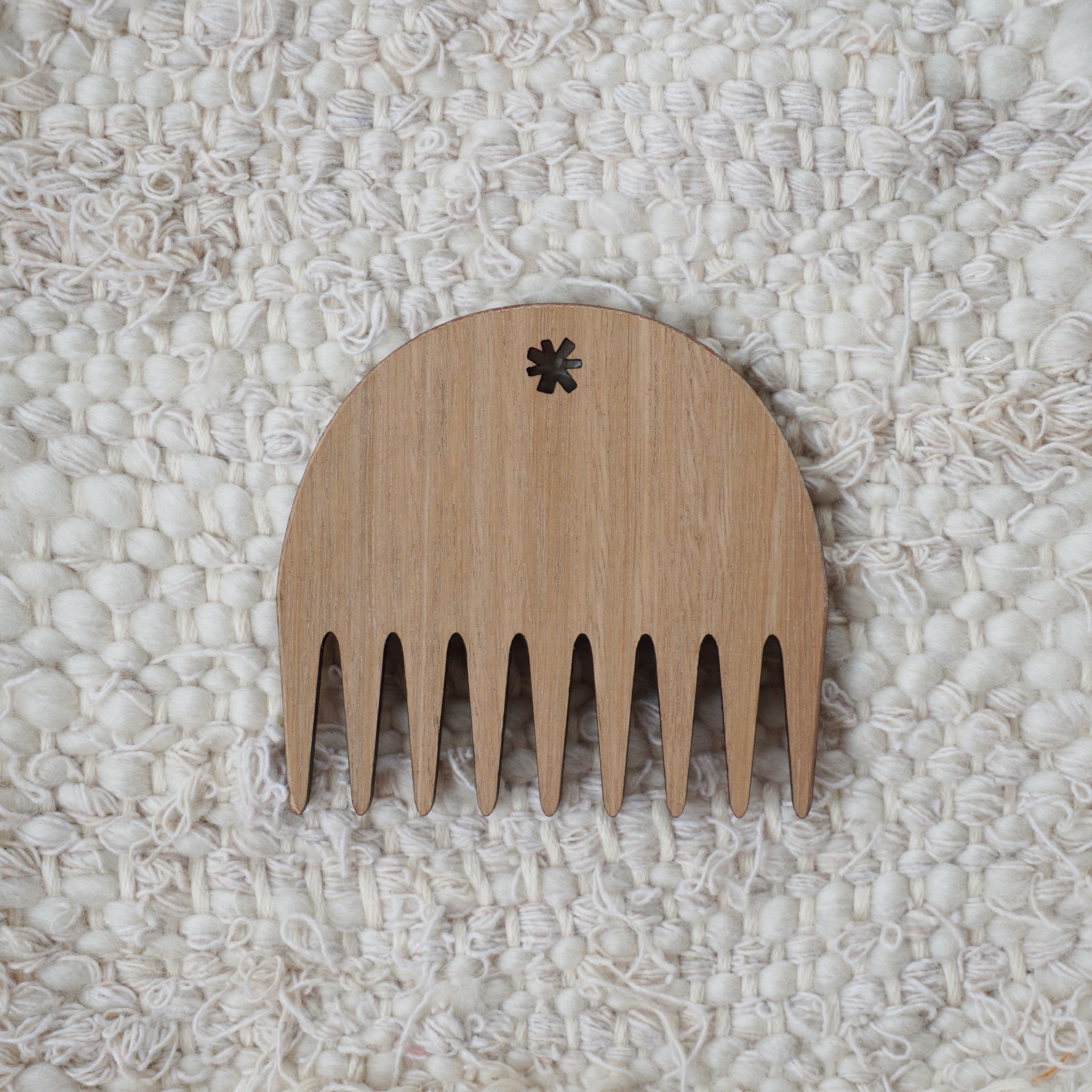 What is a weaving comb? Everything you need to know about weaving combs! -  Fibers and Design